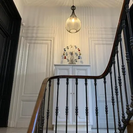 Gasthuis Maison Manege Centre 3*
