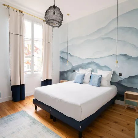 Maison Manege Centre ゲストハウス 3*