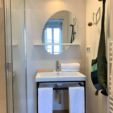 Maison Manege Centre 3*